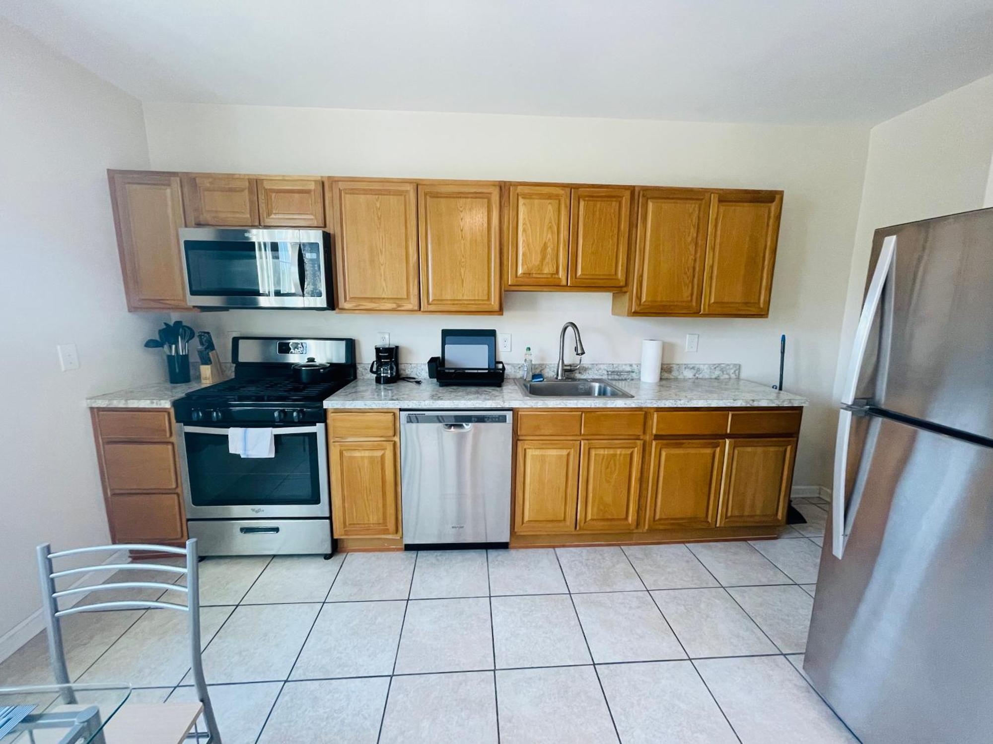 Charming 15-bedroom In Elkins Park! Apartment Elkins Park